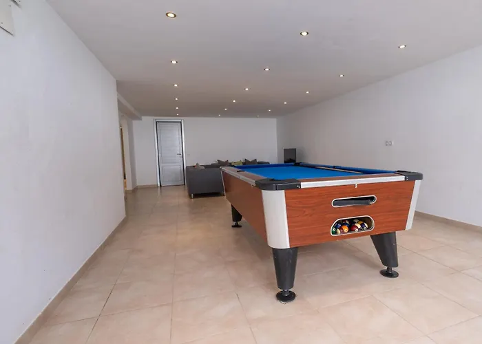 Oasis Villa